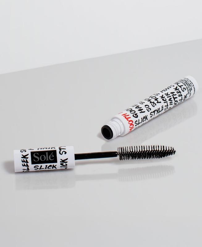 Frizz and Flyaway Lightweight Gel Hair Taming Wand